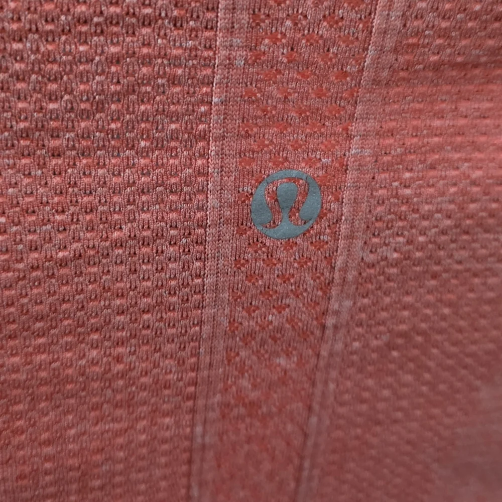 Lululemon Run: Swiftly Tech Long Sleeve Love Red / Deep Coal 8 - Picture 12 of 16